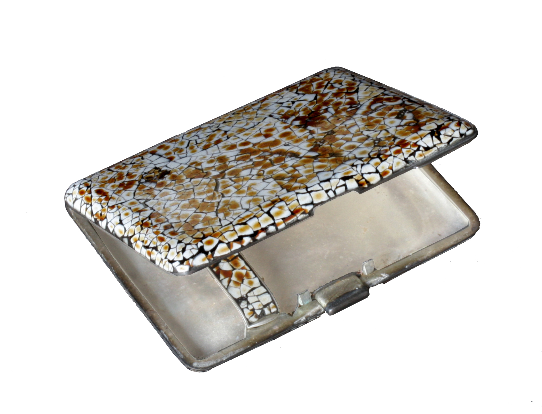 Étui à cigarette. Vers 1922.